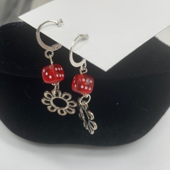 Red Dice Floral Earrings - Picture 3 of 3